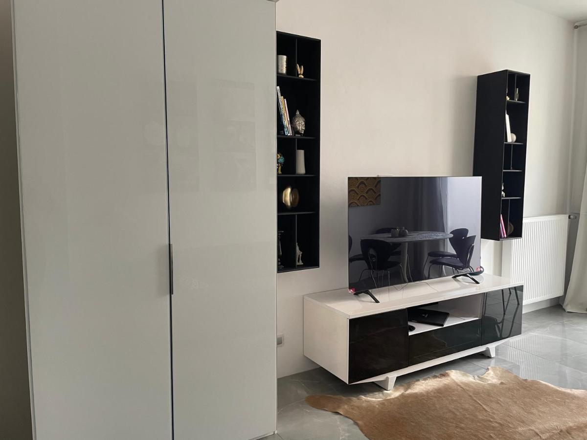 Luxury 60M2 Appartement In Wilhelmstadt Berlin Kültér fotó